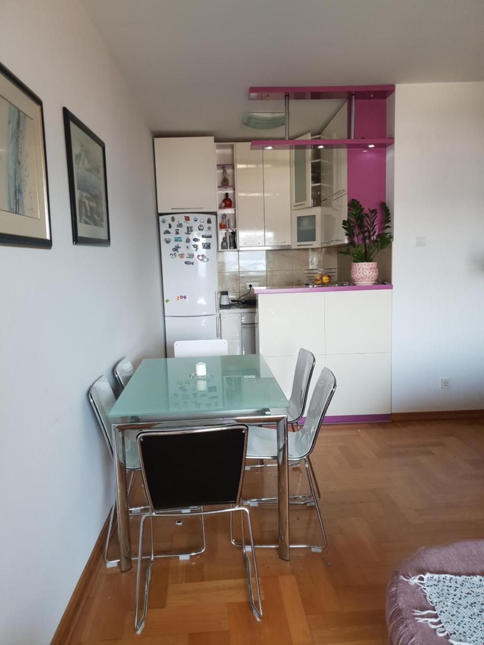 Vb Apartmani Тиват Екстериор снимка