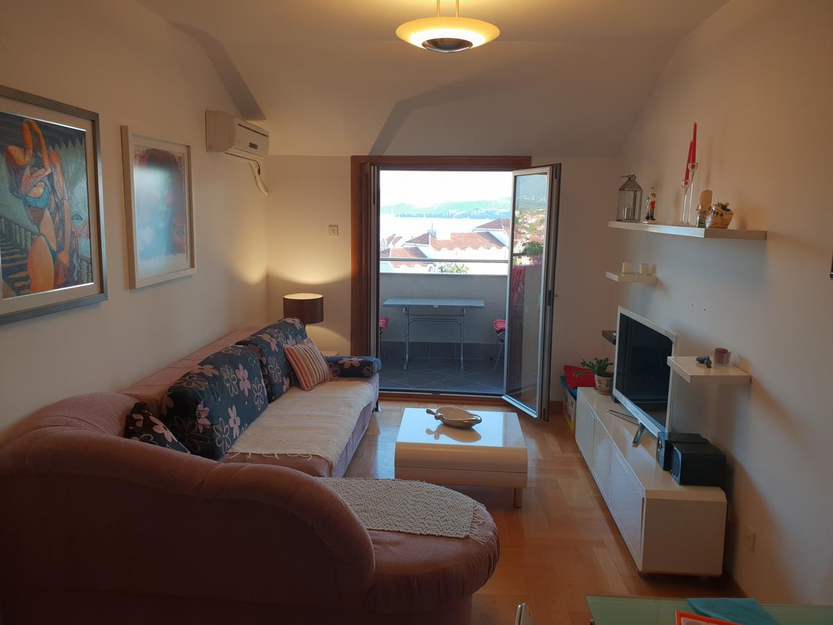 Vb Apartmani Тиват Екстериор снимка